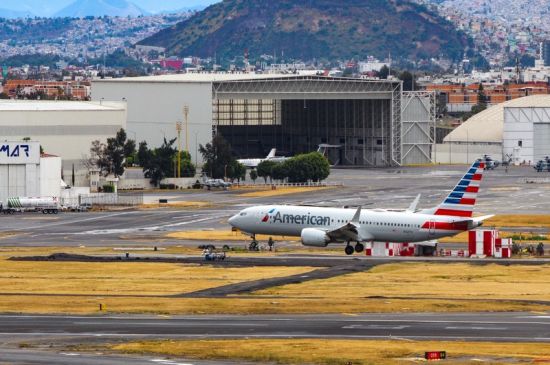 IT-ANÁLISIS: Gobierno eleva TUA en AICM y aerolíneas expanden operaciones